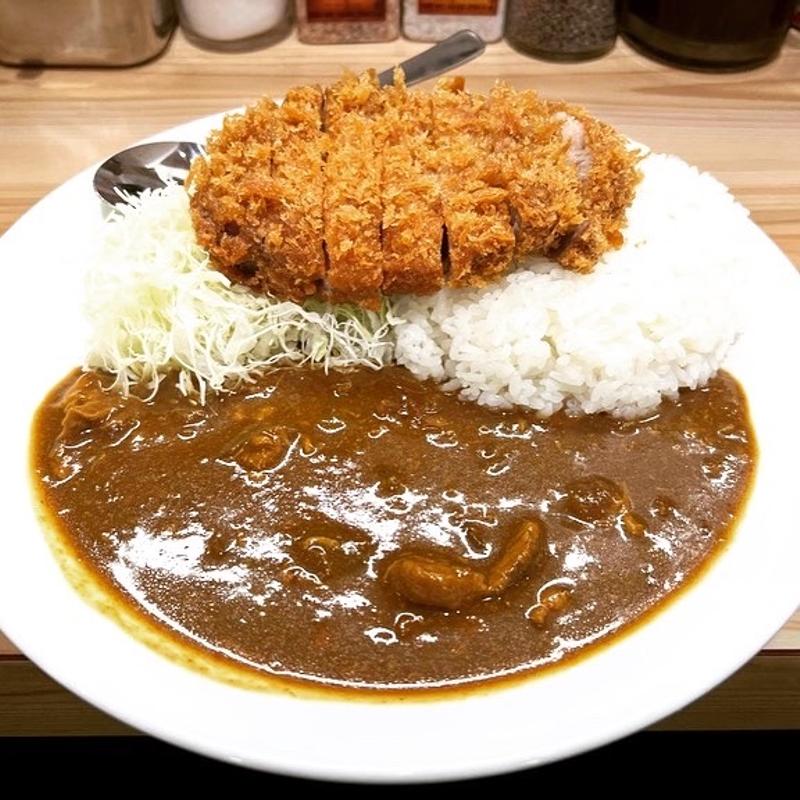 カタロースかつカレー(200g) (とんかつ檍のカレー屋いっぺこっぺ 秋葉原店)