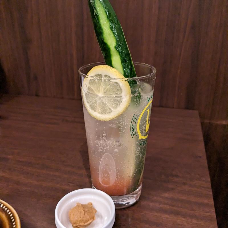 梅かっぱレモンサワー(立ち飲み食堂 ウルトラスズキ)