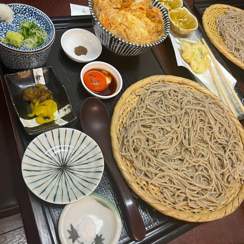 十割そばと親子丼(あずみの庵 )