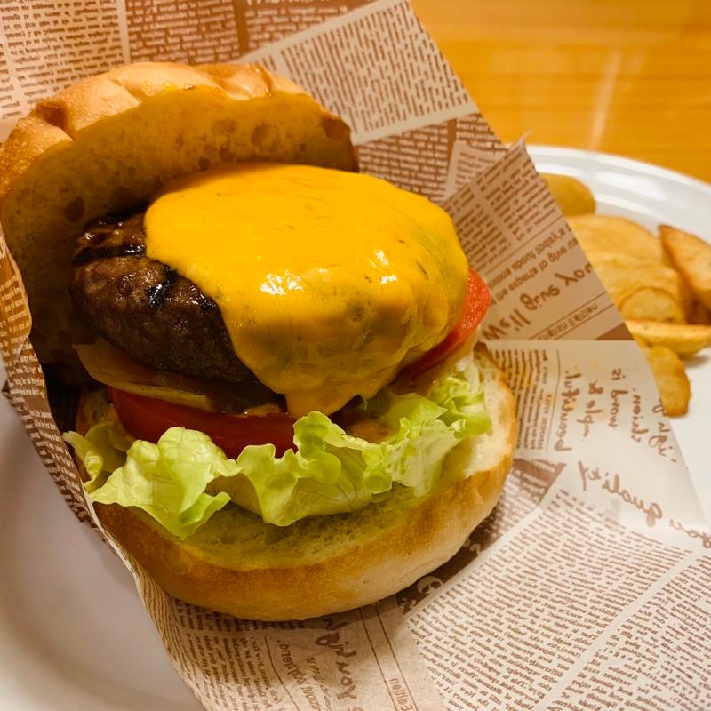 炭焼きチーズバーガー(さわやか　沼津学園通り店)