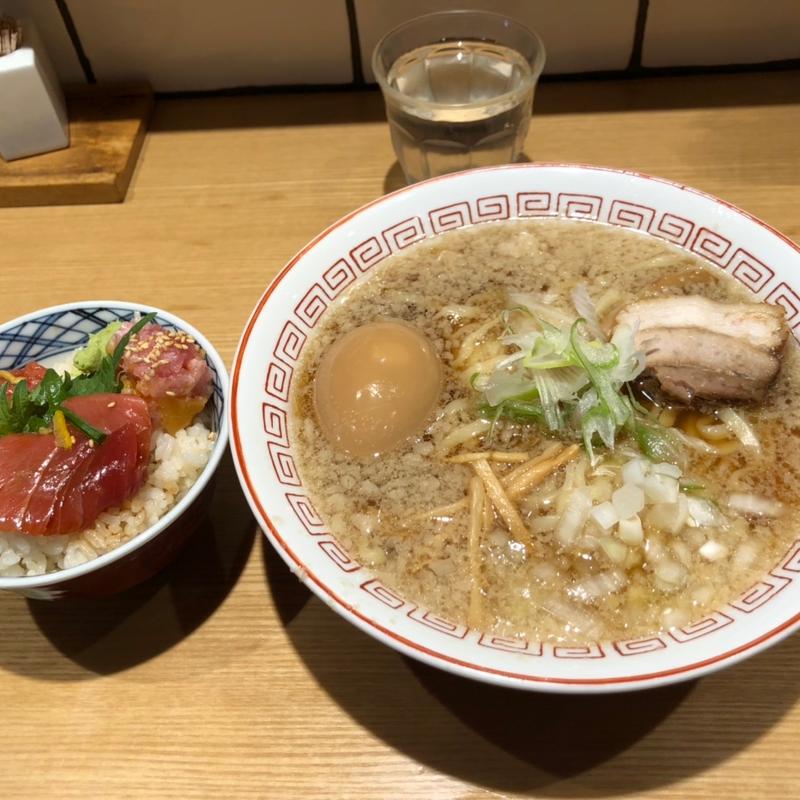 煮卵醤油+天然大トロ漬け丼(きたかた食堂 )