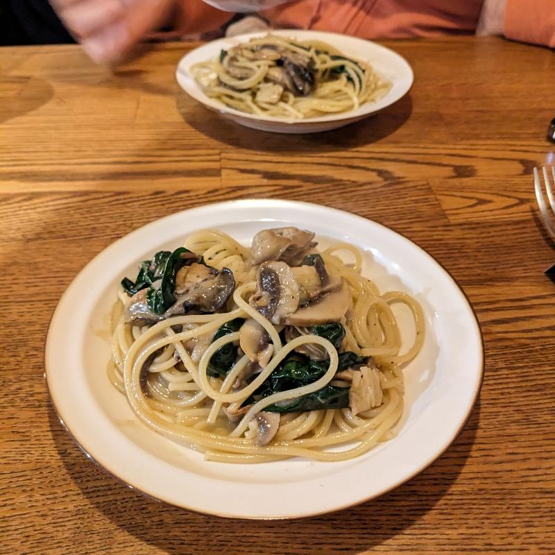 カキときのこのパスタ(フレンチ割烹　Kamenote)