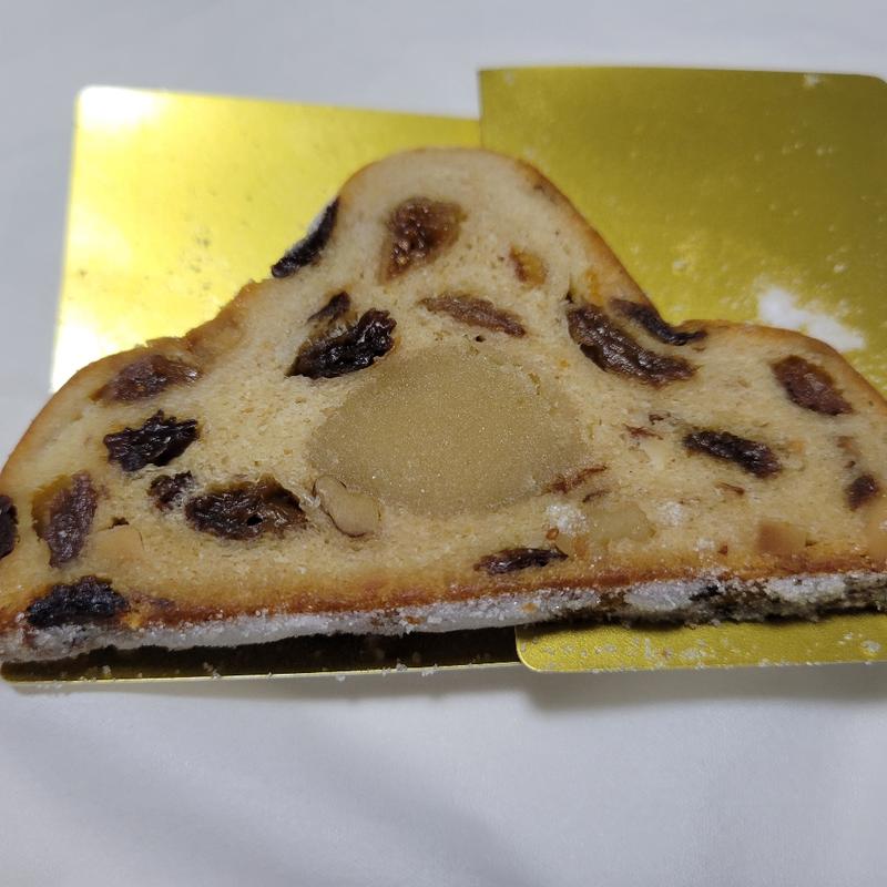 スライスシュトーレン(ドンクエディテ小田急本厚木ミロード店)