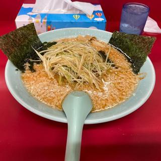 ネギラーメン半麺辛味スパイス(ラーメンショップ 境店 )