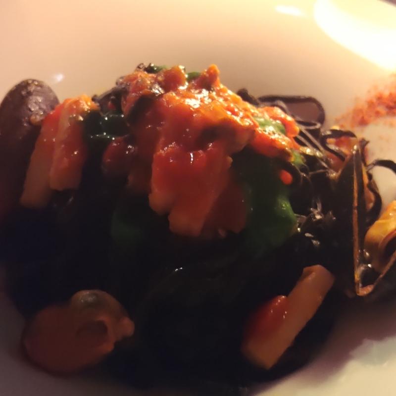イカスミのパスタ(リストランテ・ディ・カナレット)