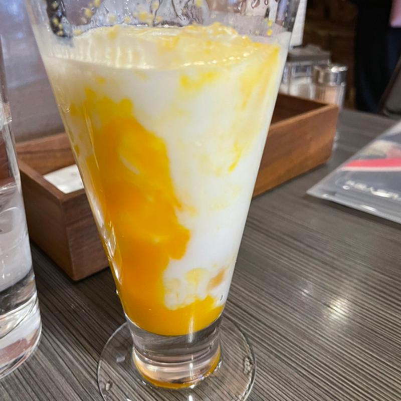 マンゴーラッシー(アーガン)