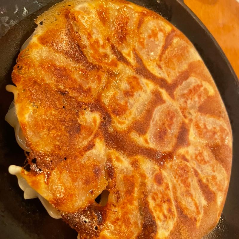 博多 鉄鍋餃子(恵比寿 若どり （わかどり）)