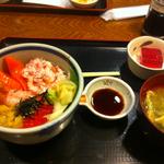 海鮮丼