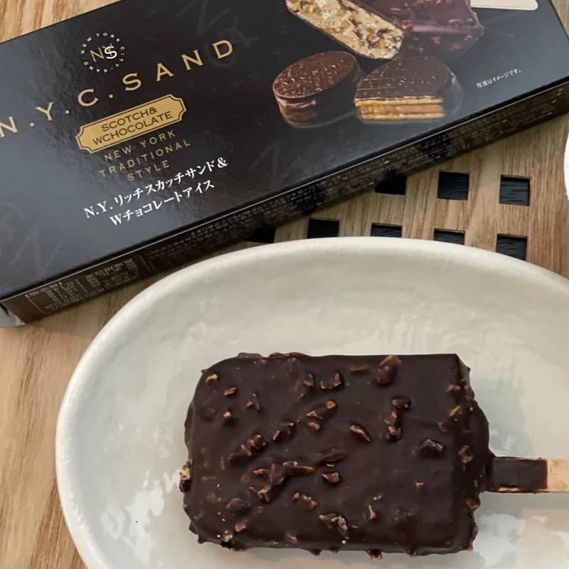 N.Y.リッチスカッチサンド＆Wチョコレートアイス(セブン-イレブン 町田金森南店)