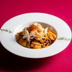 香住ガニとアメリケーヌソースのパスタ(マンマパルマ グランフロント店)