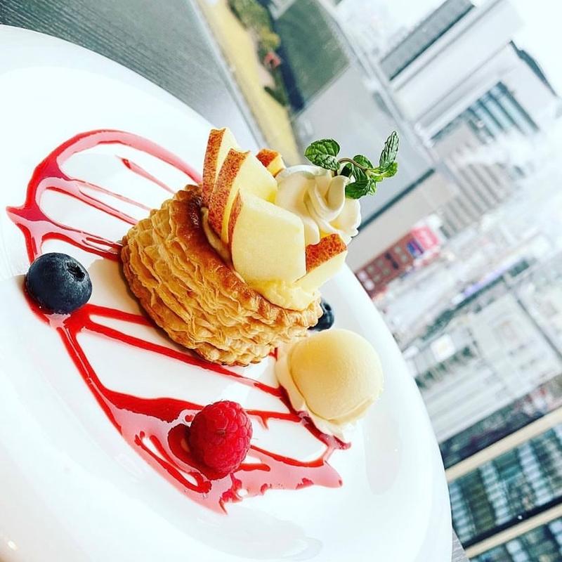 (スカイラウンジ203)