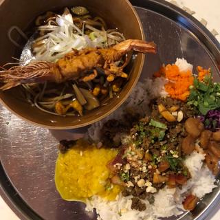 (Spice Curry 丸祇羅 マルマサラ)