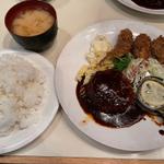 ハンバーグ&カキフライ(キッチンよしむら)