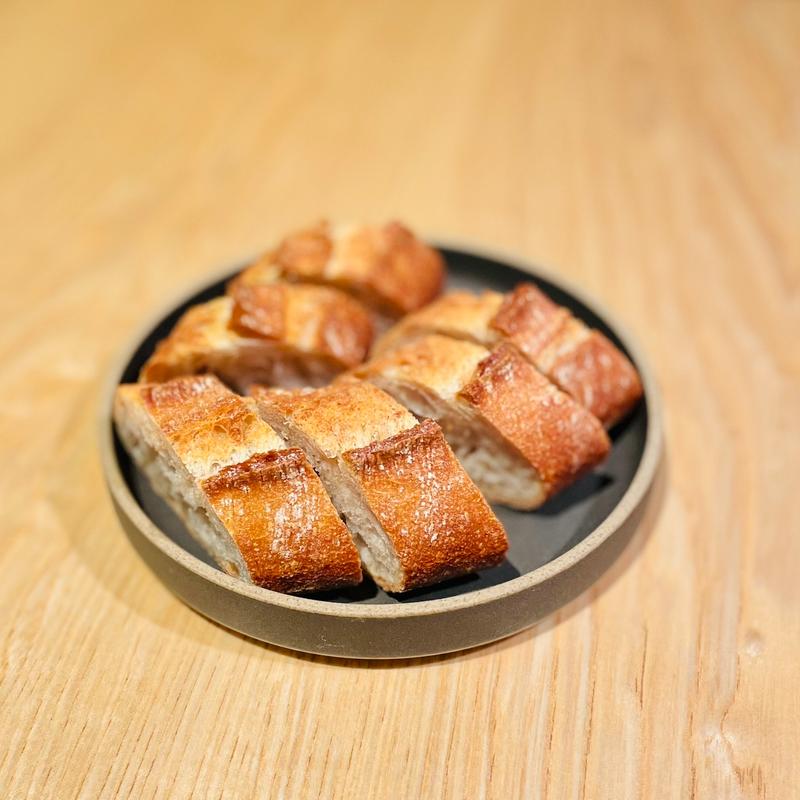 ランチコース　ブレッド(ベルトラン ラーシェ ル ブルターニュ 神楽坂)