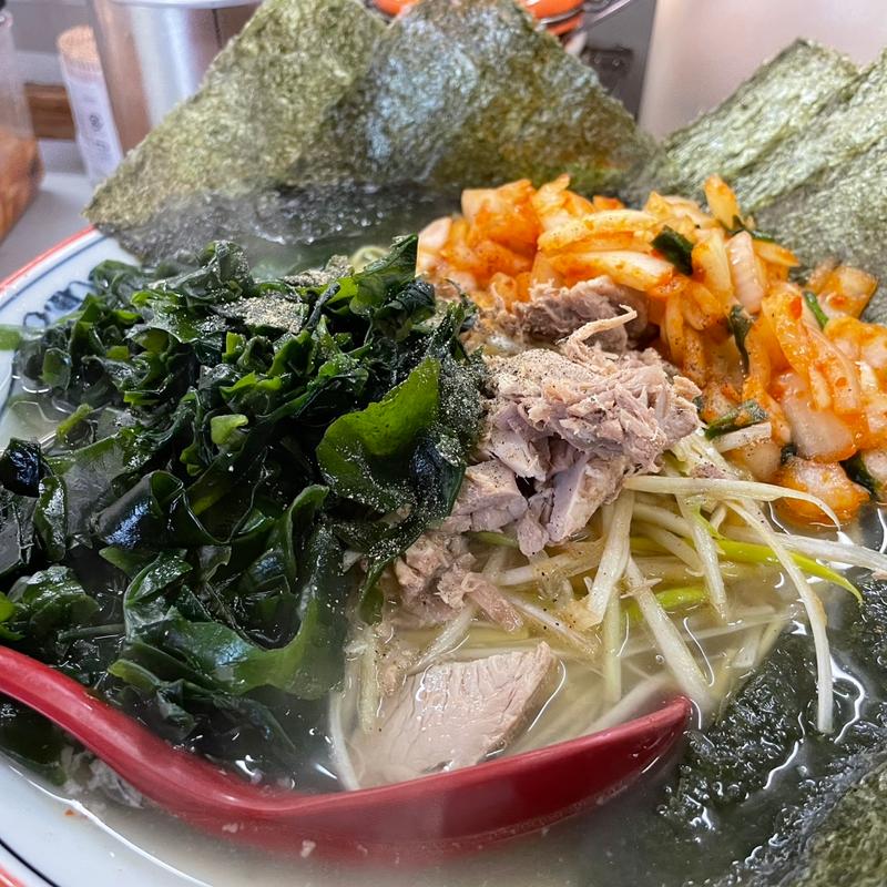 ネギ塩ラーメン＋わかめ＋海苔＋サービス辛タマ(ラーメンショップ 122号騎西店)