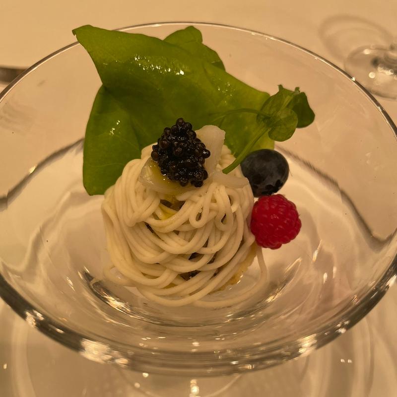 ゆり根のムースと鰯のモンブラン仕立て(タワーズレストラン クーカーニョ)