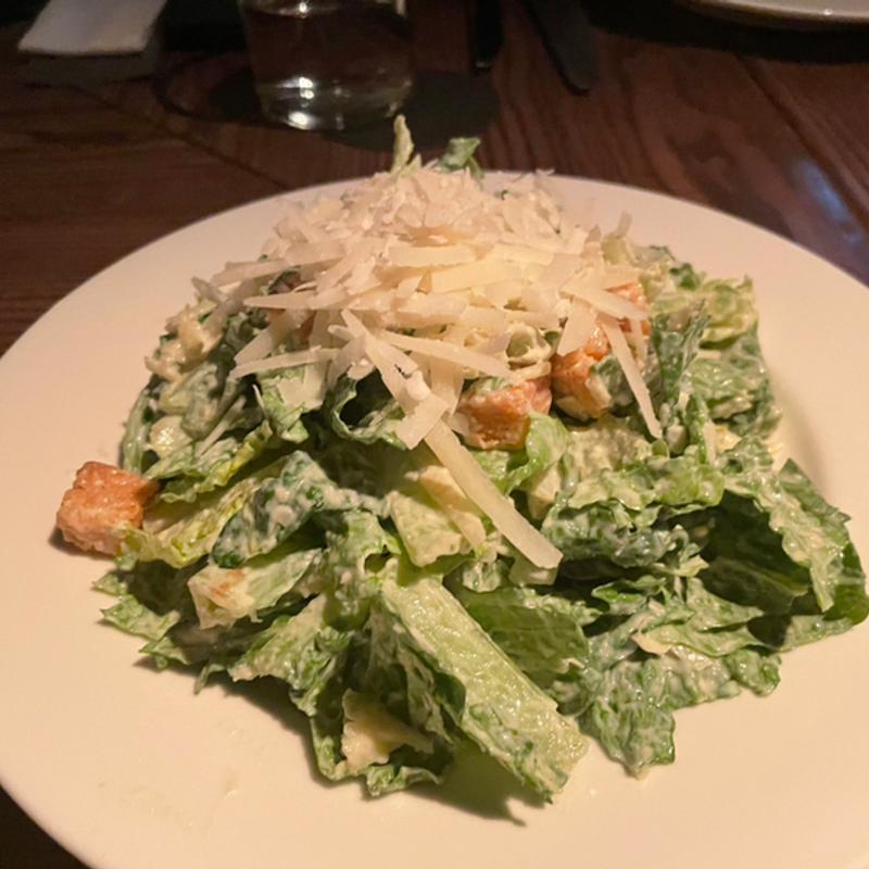 シーザーサラダ　ペコリーノチーズ(Peter Luger)