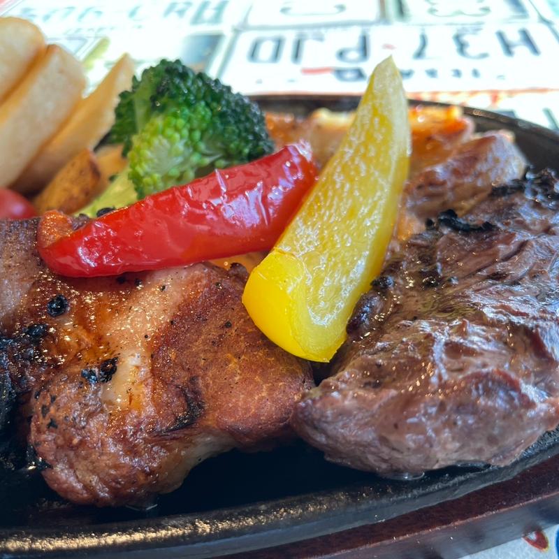 3種の炭火焼きグリルコンボ(babel bayside kitchen)