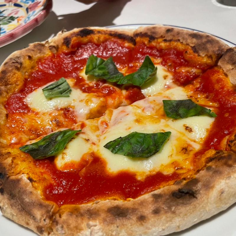 水牛モッツァレラのマルゲリータ(erba （旧店名：Brianza 6.1）)