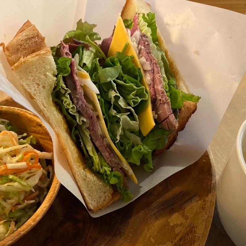 ローストビーフサンドイッチ(松濤カフェ)