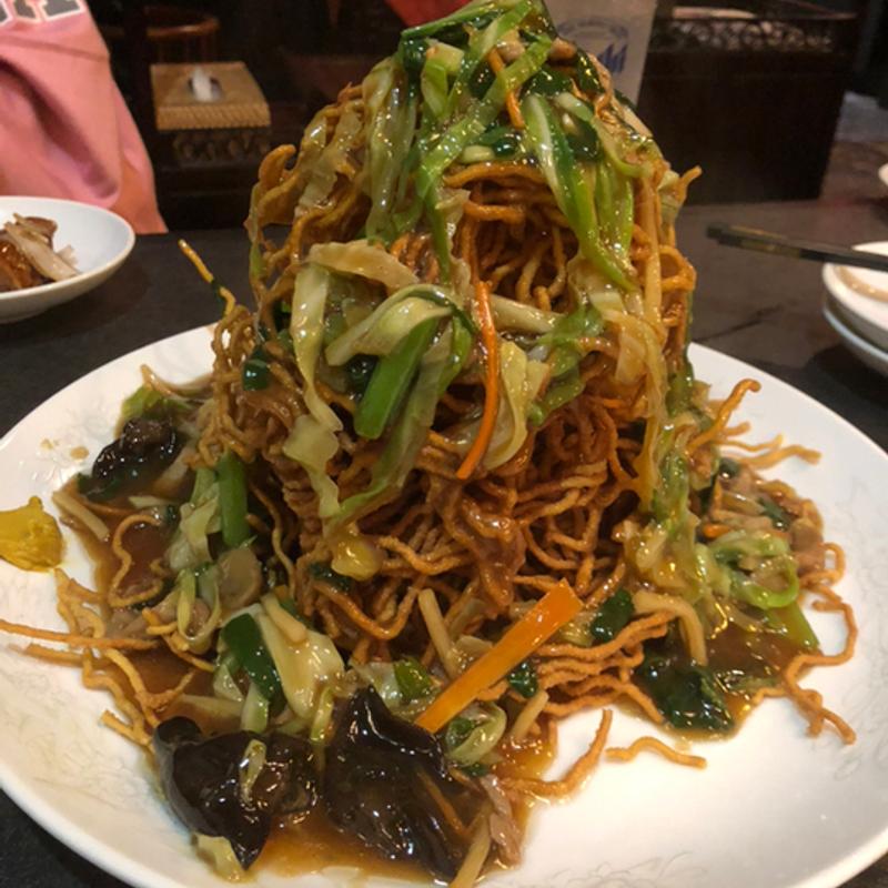 たっぷり五目かた焼きそば（醤油）(王府井 )