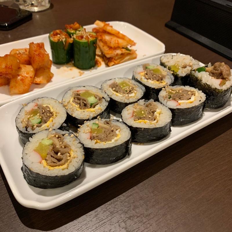 キンパ(金家《キムチプ》)