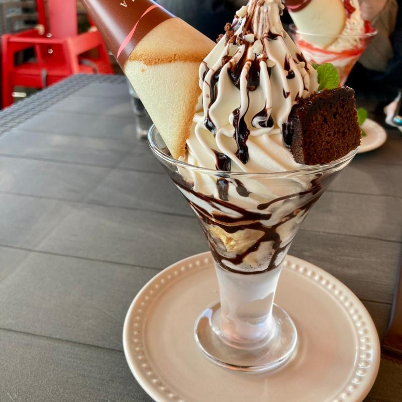 クレミアパフェ　チョコレート(サザンカンフォート)