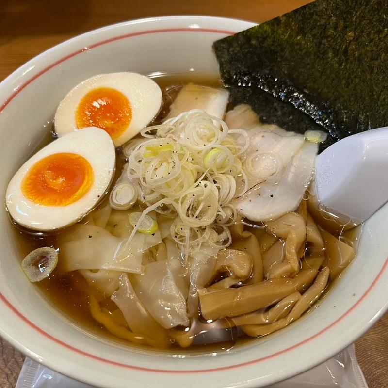 白しょうゆ仕立て貝だしきたかた中華そば(別邸三く)