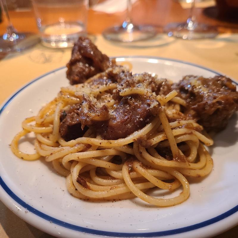 牛すじのラグーソースパスタ(ピアットミツ)