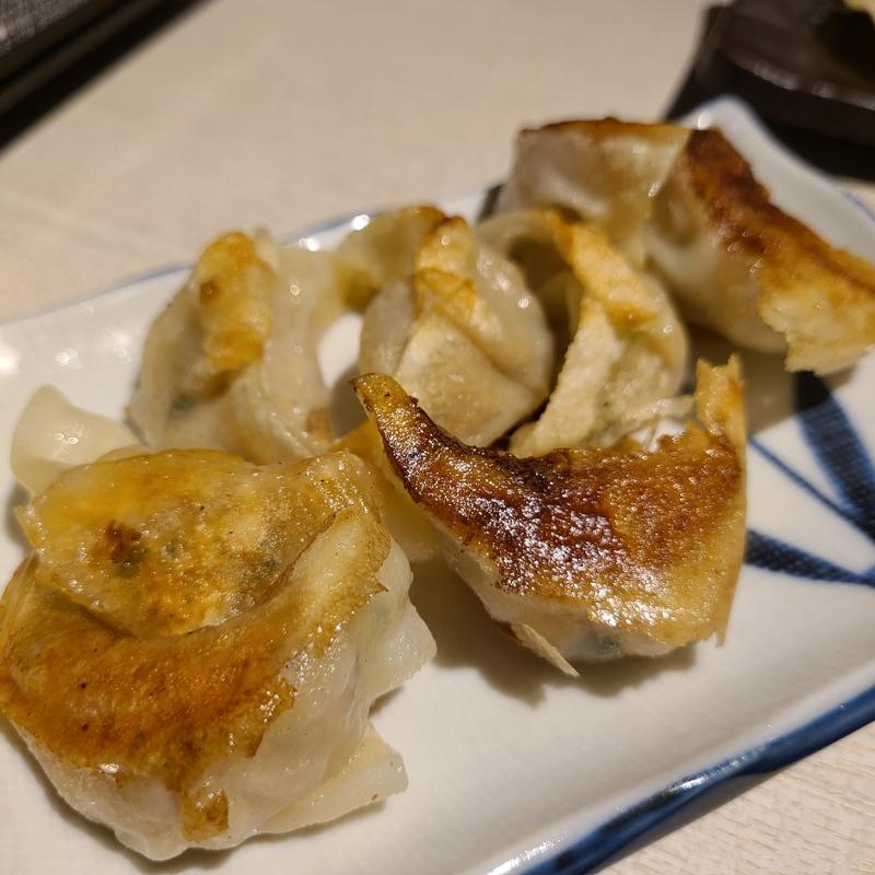 鉄鍋餃子
(屋台屋 博多劇場 武蔵浦和店)