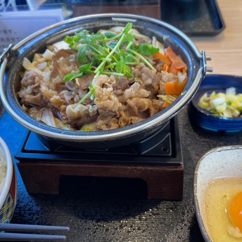 牛すき鍋膳(吉野家 １４０号線花園インター店)