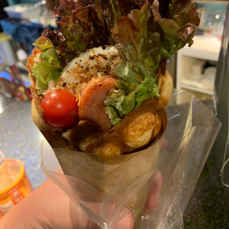 スパムバブルワッフル(LA MERIENDA HALO HALO(ラ・メリエンダ ハロ ハロ))