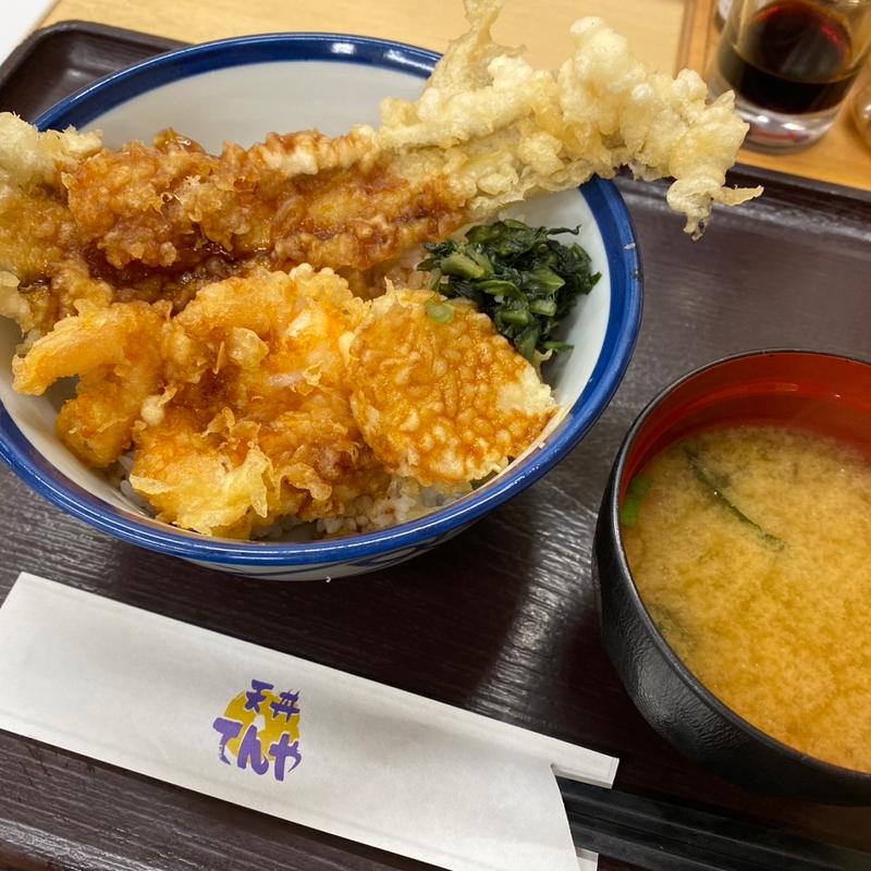 ごちそう天丼(天丼てんや 千歳烏山店)