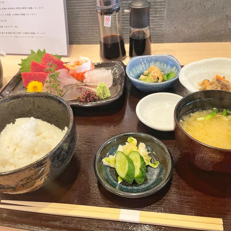 刺身定食(小料理 早和)