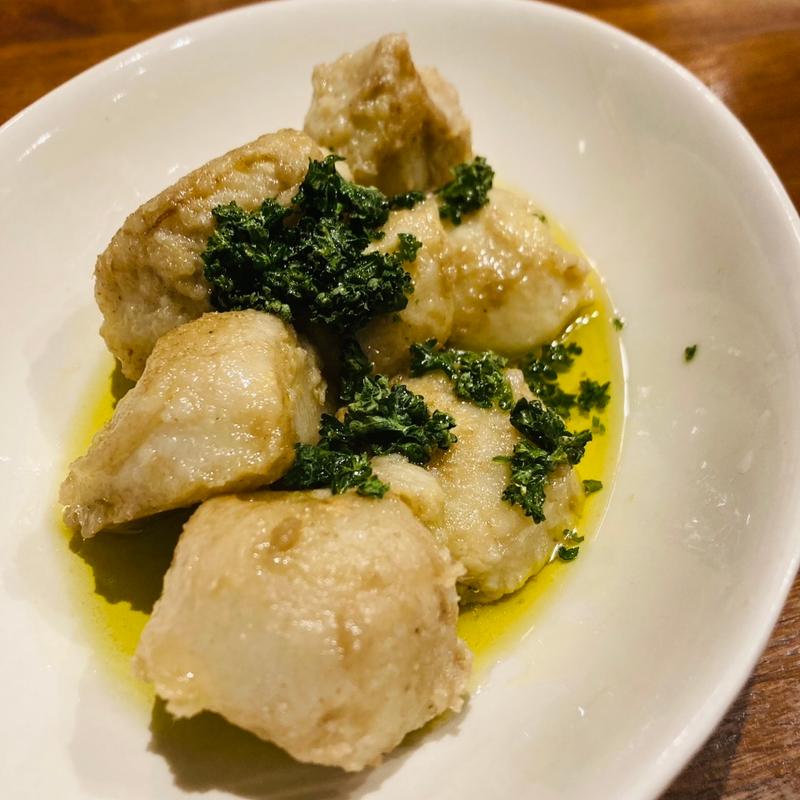 里芋のアンチョビバター(Buri （ブリ）)