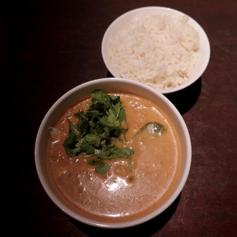 チキンココナッツカレー(海南鶏飯食堂2 恵比寿店)