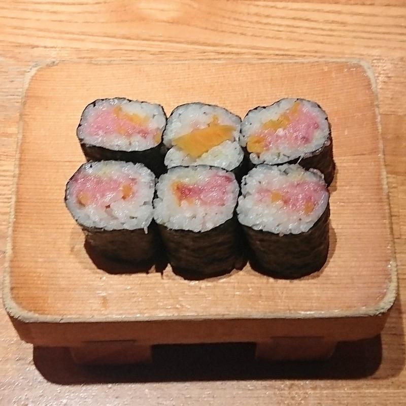 とろたく(築地すしくろ 横浜ジョイナス店)