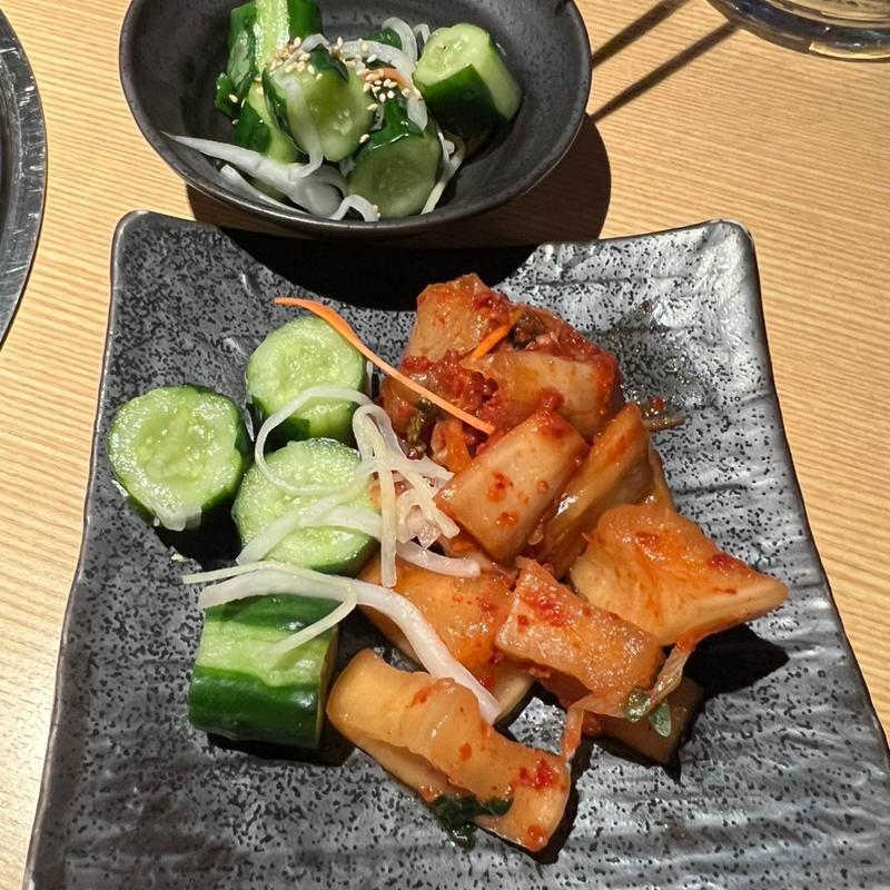 キムチ盛合せ(焼肉本舗 土門)
