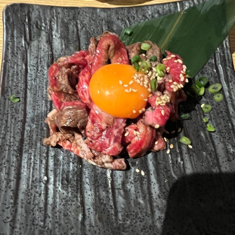 ユッケ(焼肉本舗 土門)