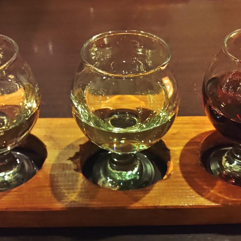 クリスマスワイン飲み比べ(ビストロ オオカミ2 Duex)