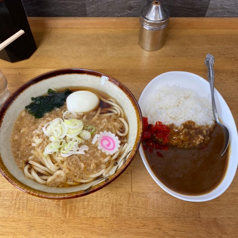 たぬきうどん　半カレー(戸隠 （トガクシ）)