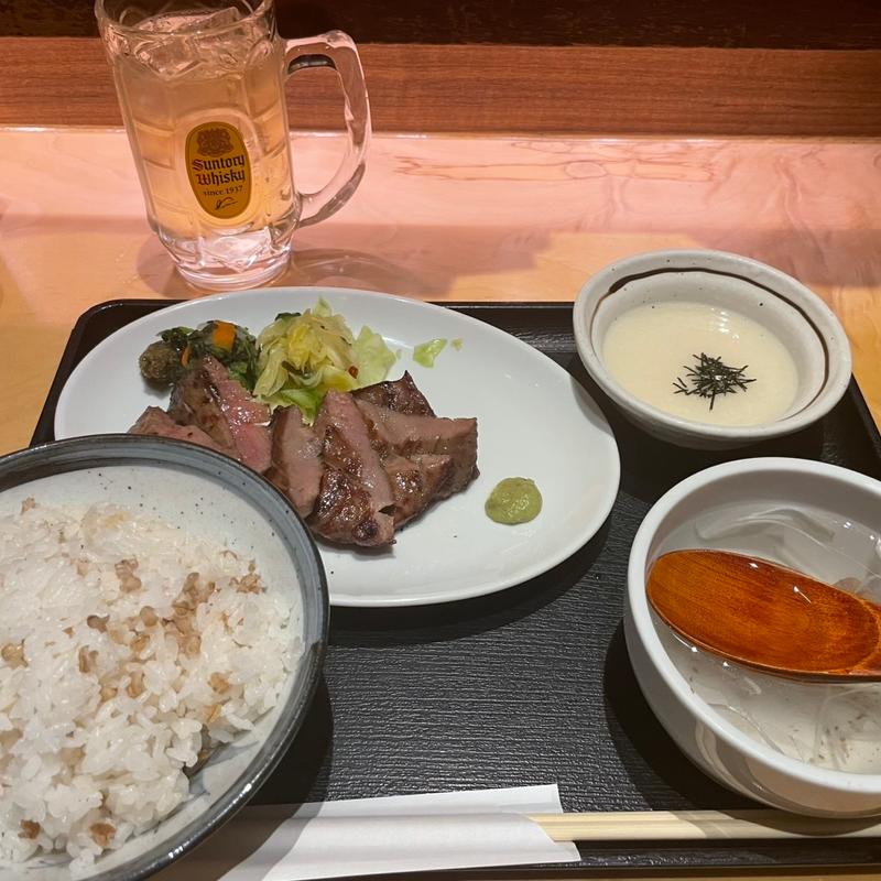 牛タン焼き定食(仙台牛たん 荒)