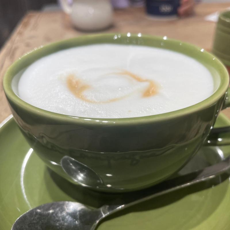 カフェラテ(ア・ラ・カンパーニュ 世田谷店)