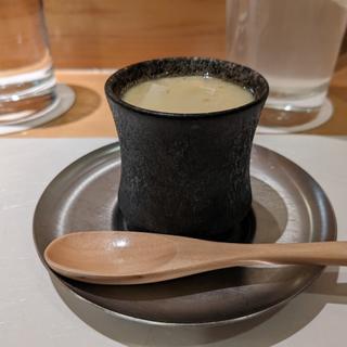 白子・蟹・ホタテの茶碗蒸し(波やし)