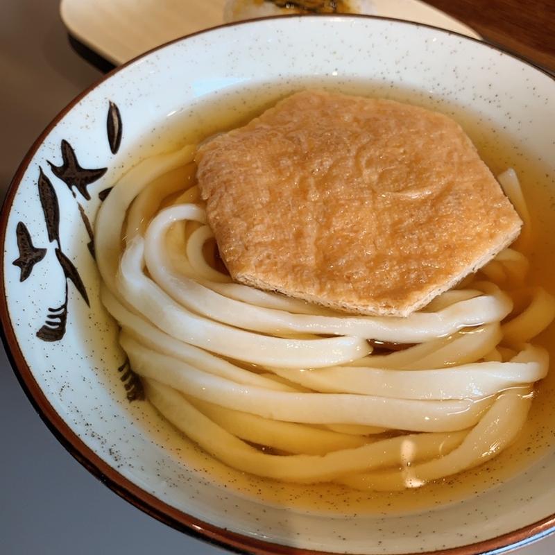 キツネのキュータロー冷(Udon kyutaro)