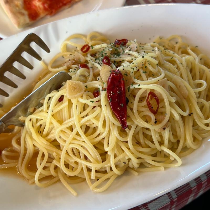 アーリオオーリオのペペロンチーノ(ラ・イルマーレ （LA ILMARE）)