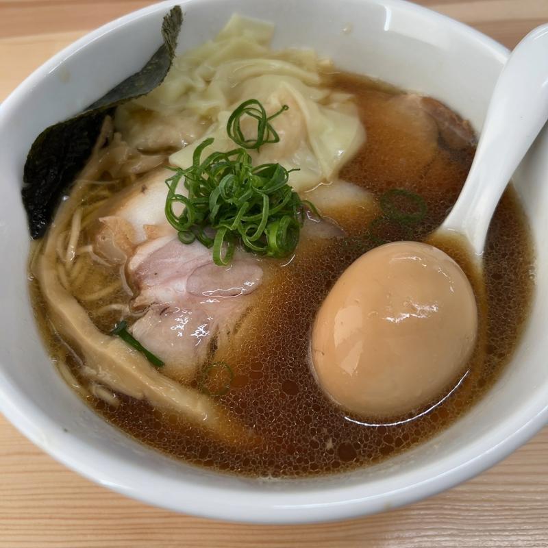 特製ワンタン中華そば(中華そば いしずゑ)