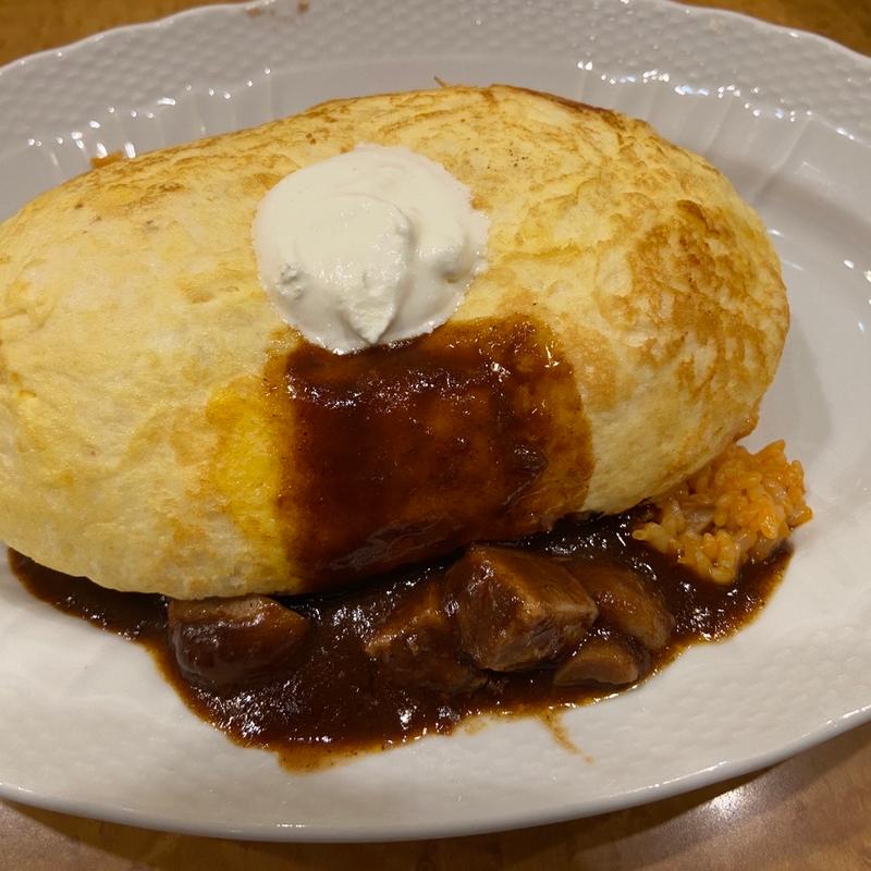 スフレ卵のオムライス(卵と私 ニッケコルトンプラザ店)