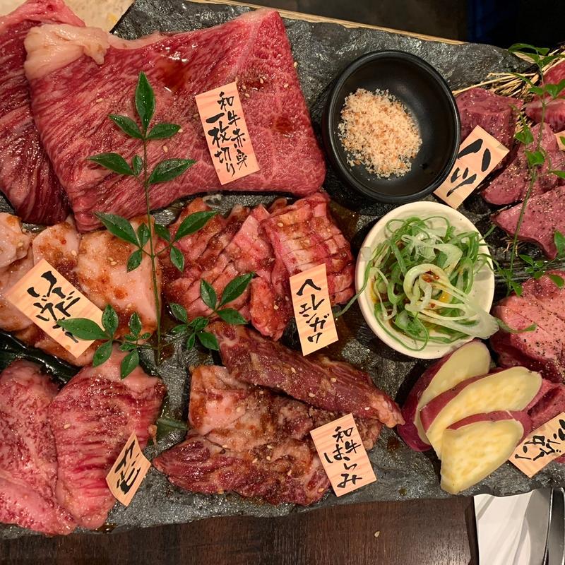 焼肉いろいろ(肉屋 弘商店 )