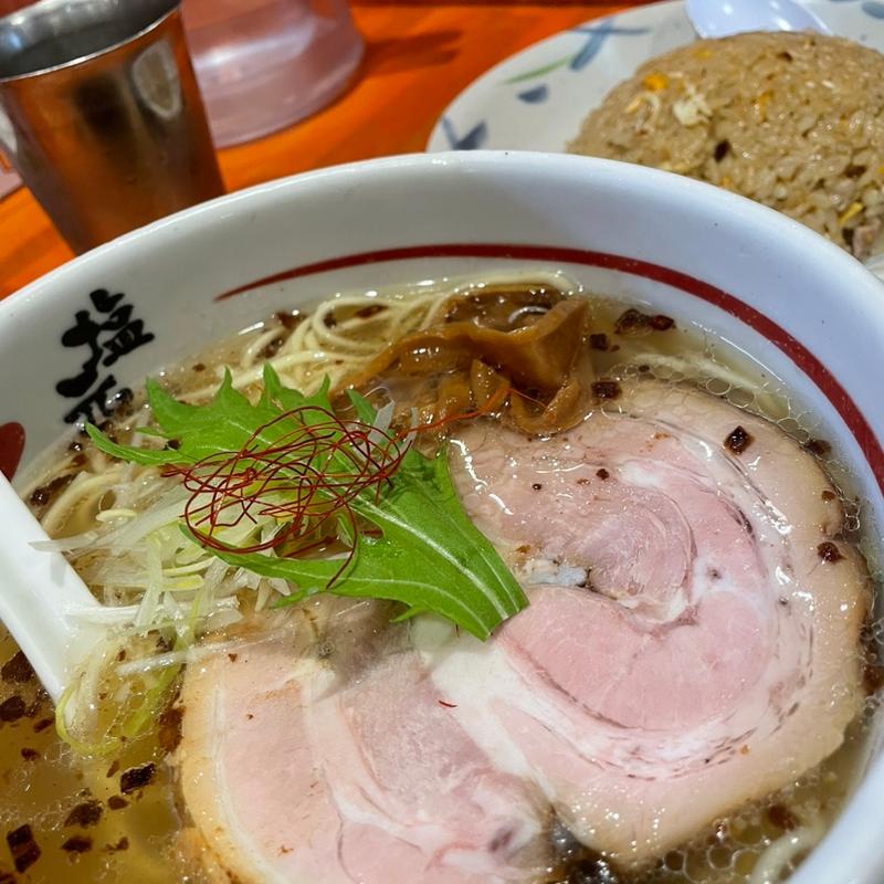 天然塩ラーメン+チャーハン(伊川谷塩元帥)